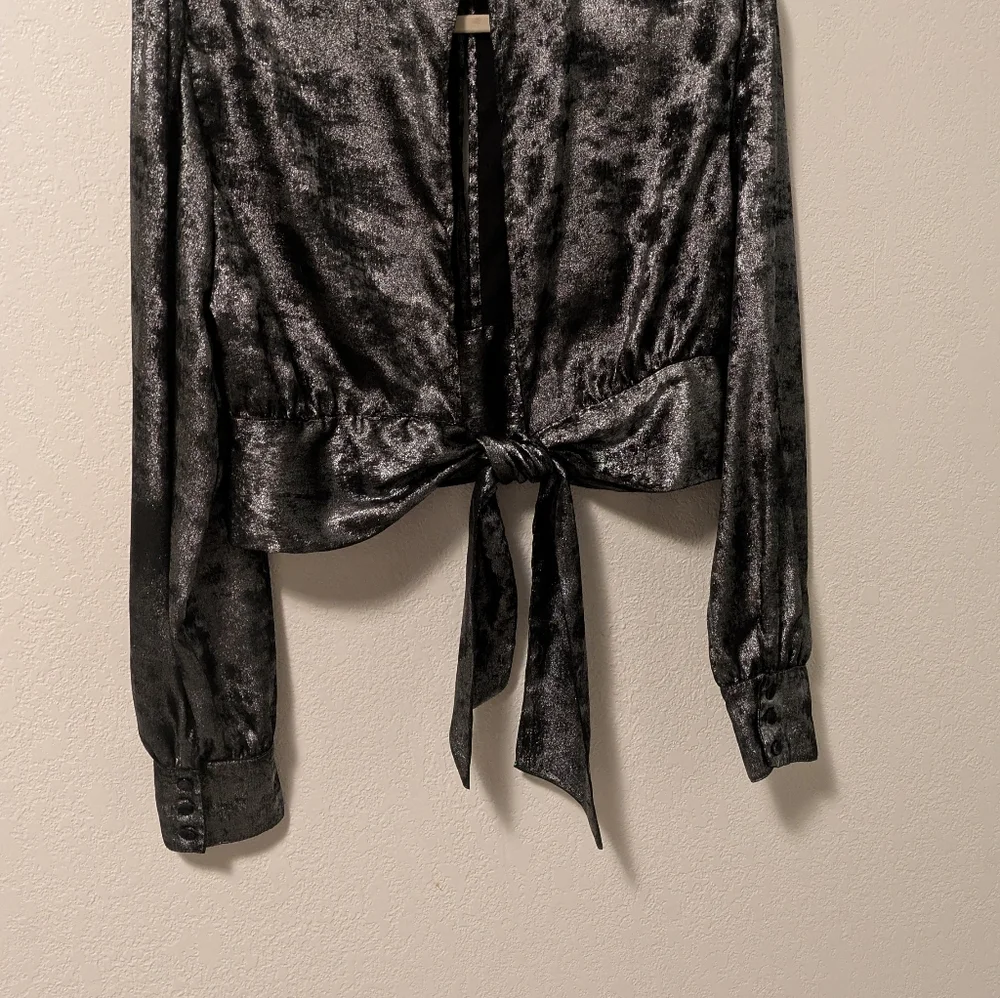 Top Shop Shimmering Black Long Sleeve Top - Picture 5 of 6